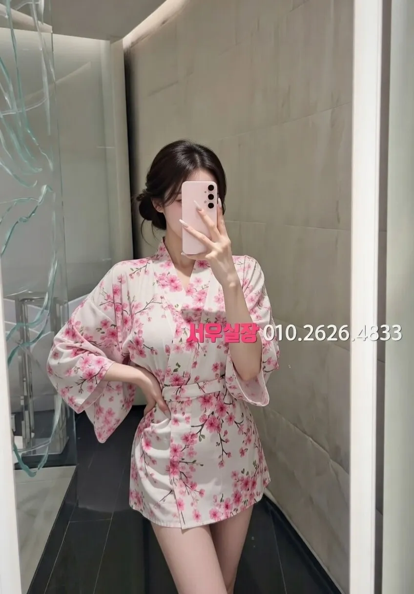 뚝섬 쓰리노 프리미엄 라인업 37번 프로필